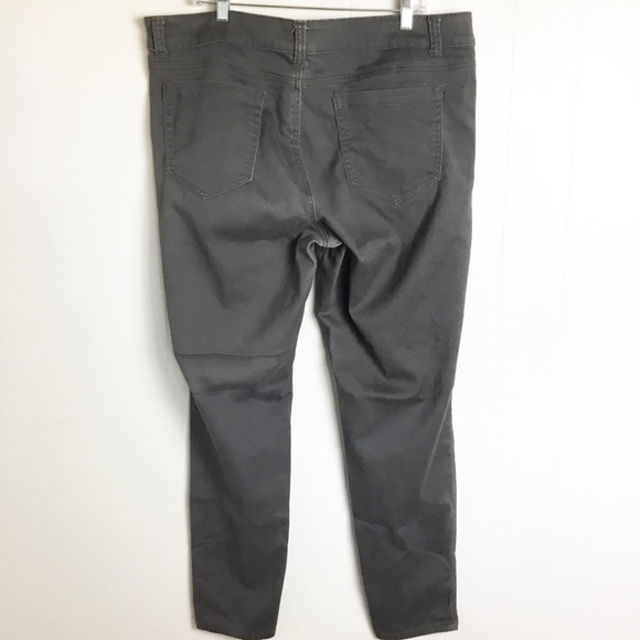 Forever 21 Plus Pants Gray Skinny Jeans Plus 18 - Picture 4 of 4